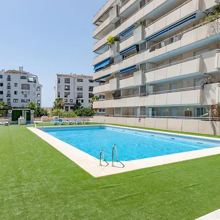 Apartment Location Marina Banus With Parking Rdr409